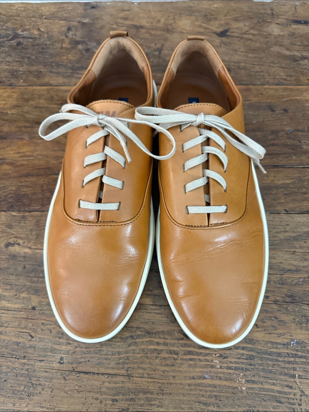 Wolf & Shepherd Tan Leather Cruise Lace Up Sneakers Size 42